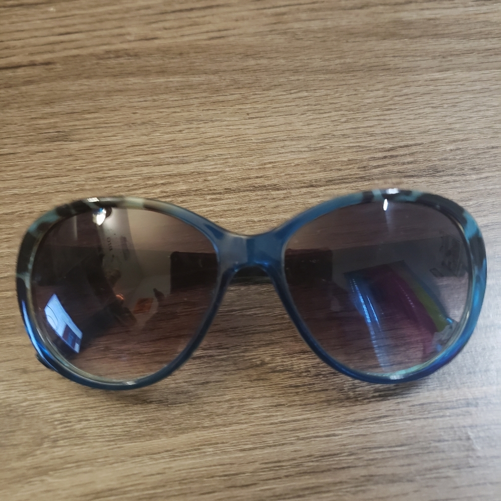 Blue n Black Print Sunglasses